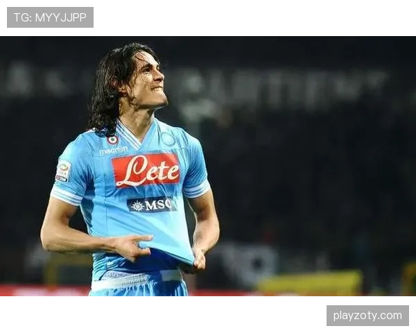 哈兰德vs卡瓦尼 跑位能力与赛场适配差距在哪